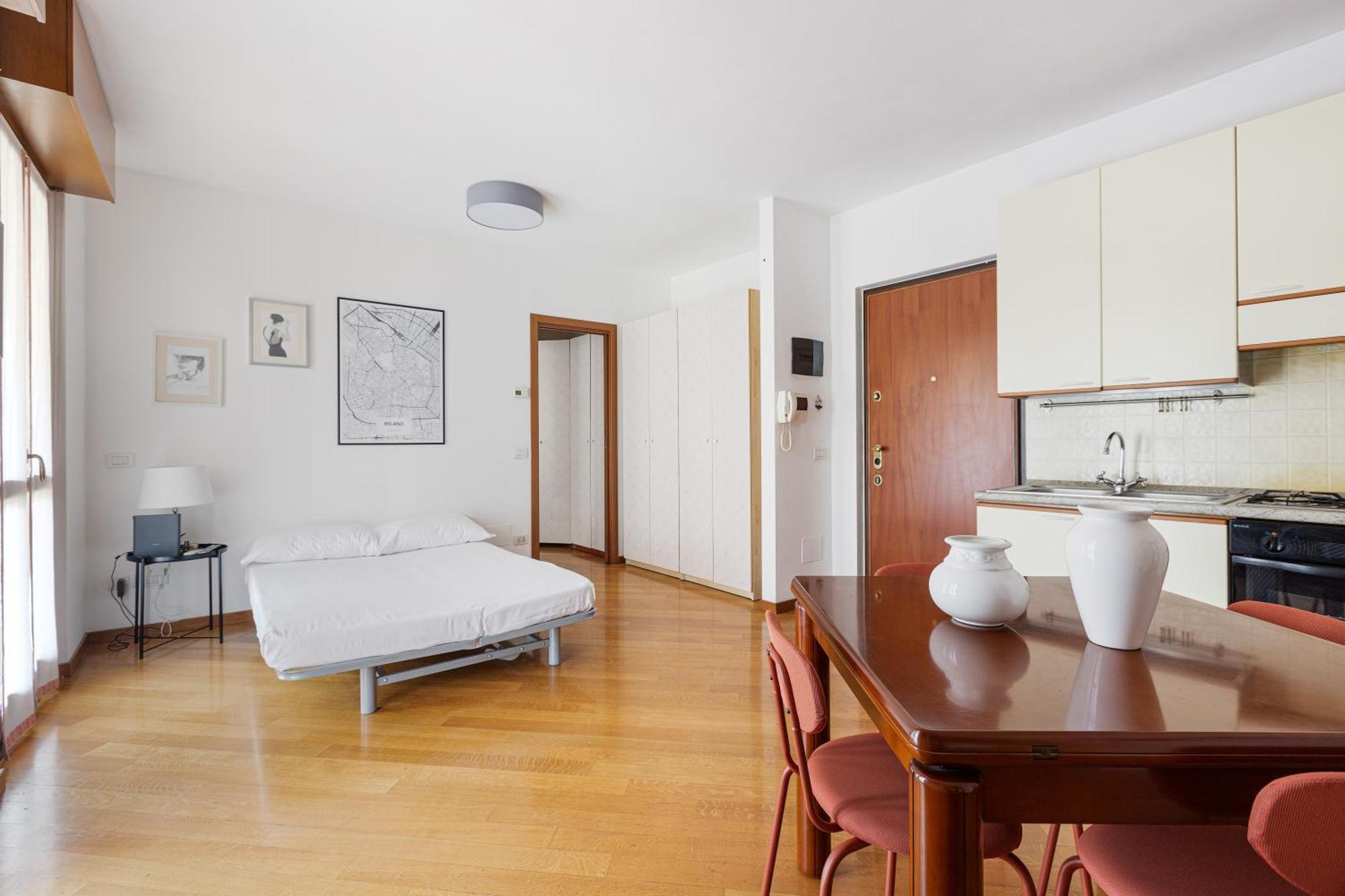 Cosy Studio With Balcony & Private Garage Milano Exteriör bild